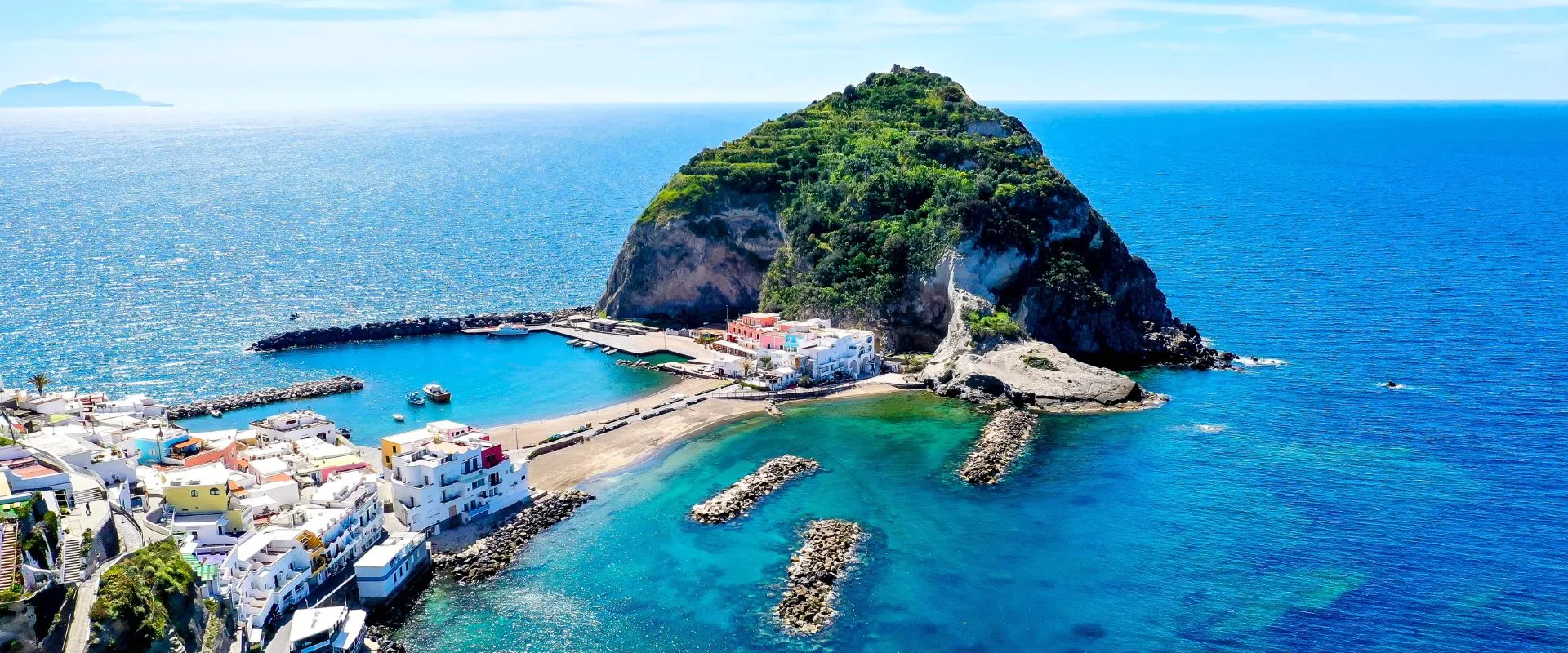 Giro dell'isola d'Ischia in barca