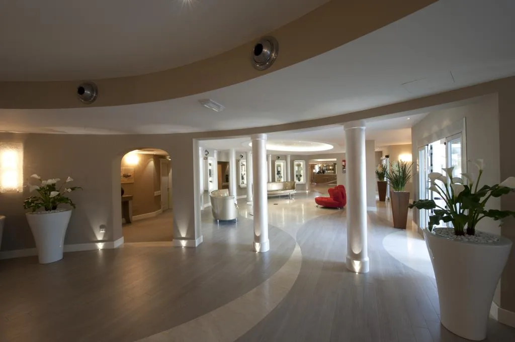 Interno