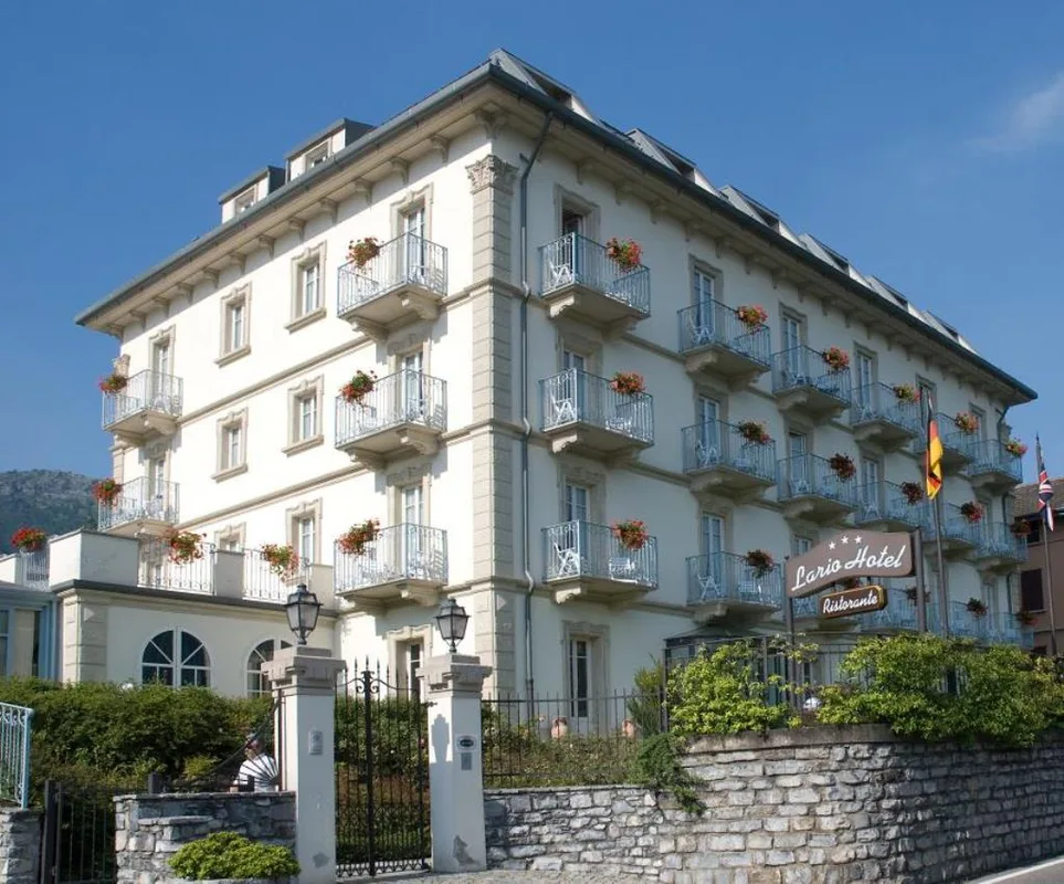 Esterno