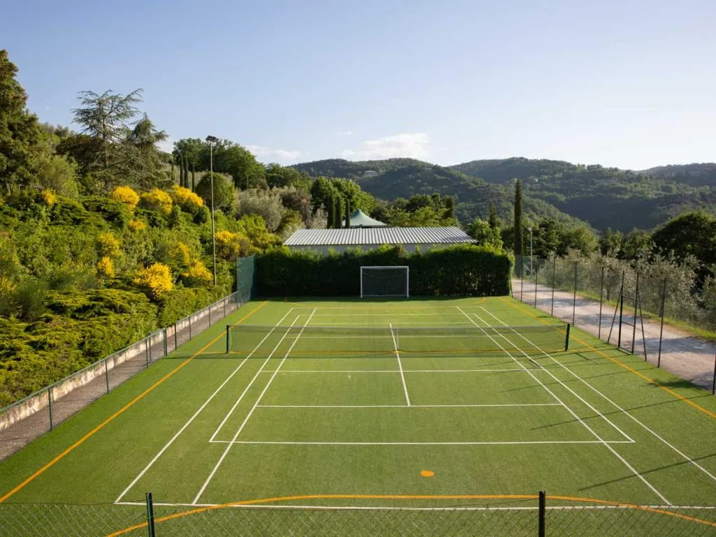 Tennis