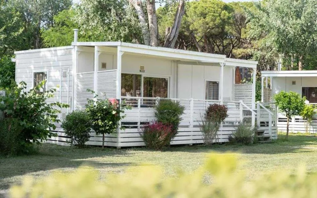 Esterno Lodge Deluxe