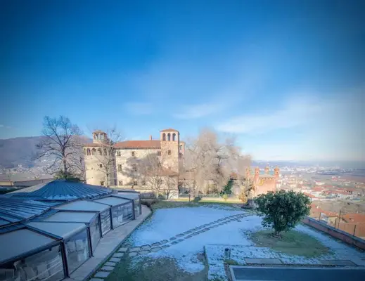 Hotel Castello Rosso