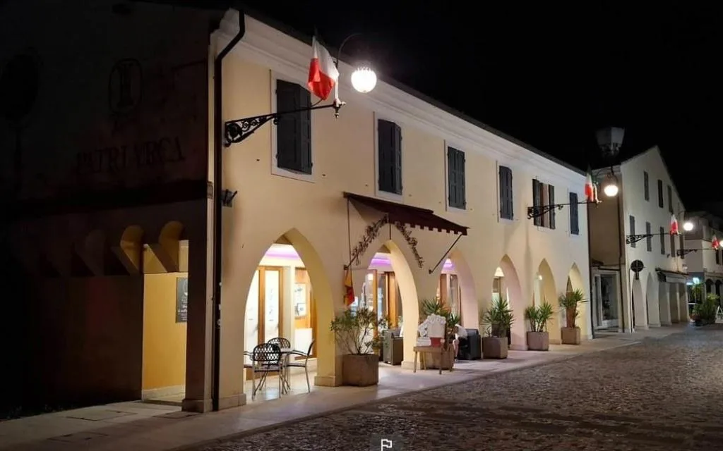 Esterno