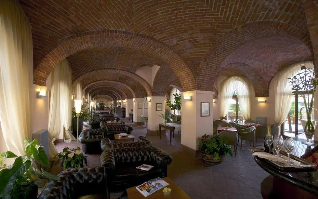 Sala Bar