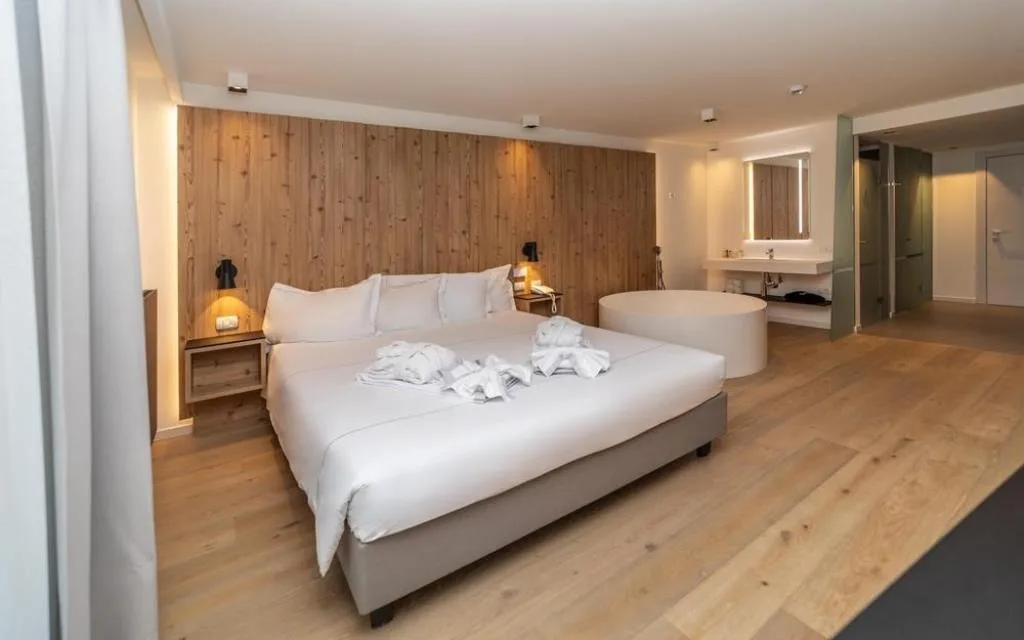Camera Junior Suite