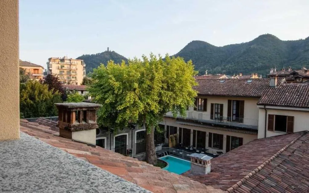 Esterno