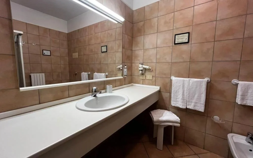 Bagno Camera Tripla Standard