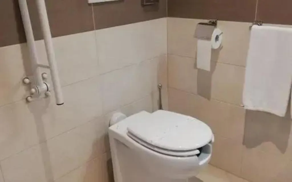 Bagno Superior con Giardino Privato