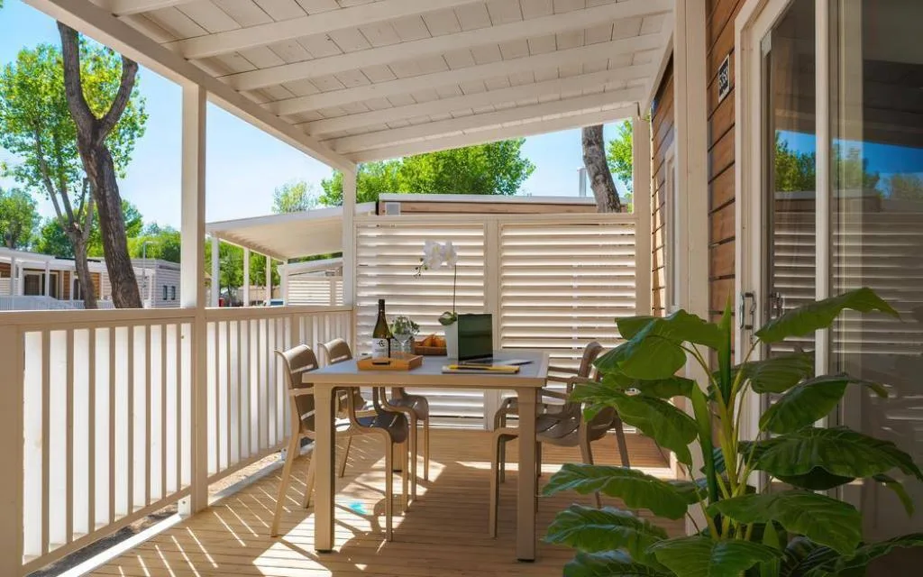 Veranda Lodge Deluxe