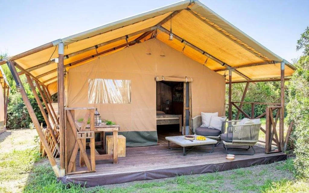Esterno Tenda