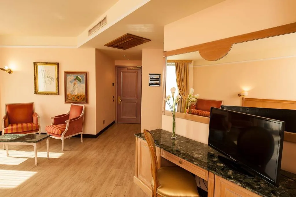 Junior Suite