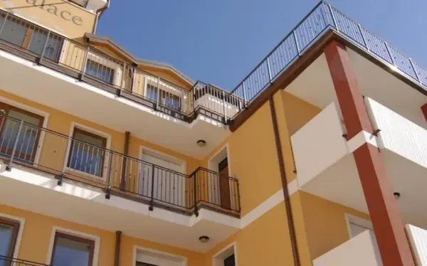 Residence Garda Palace