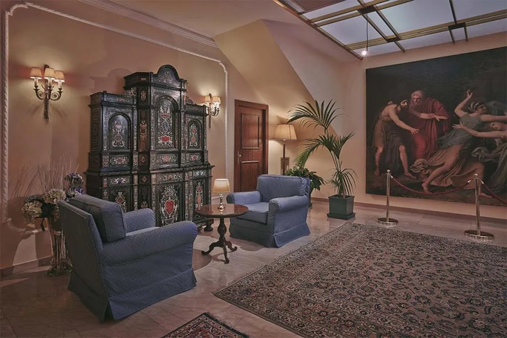 Hall
