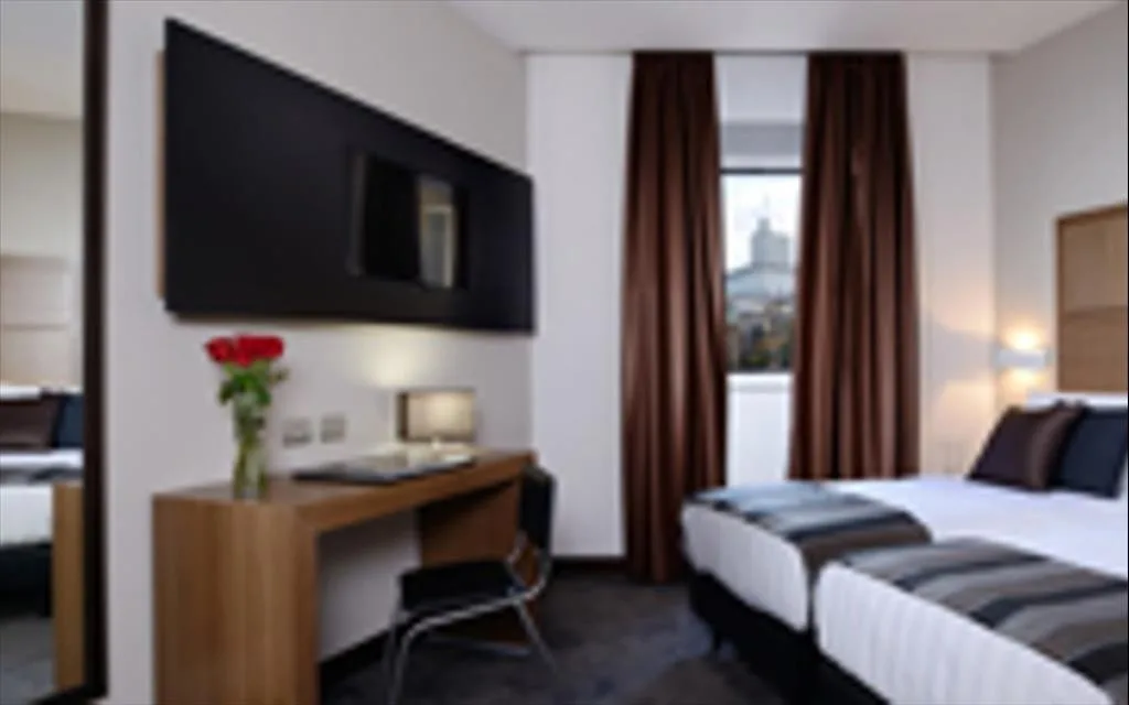 Triple & Quadruple room