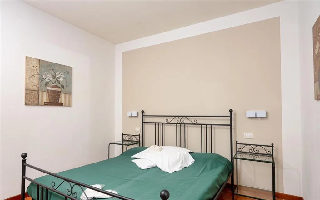 Camera Bilocale