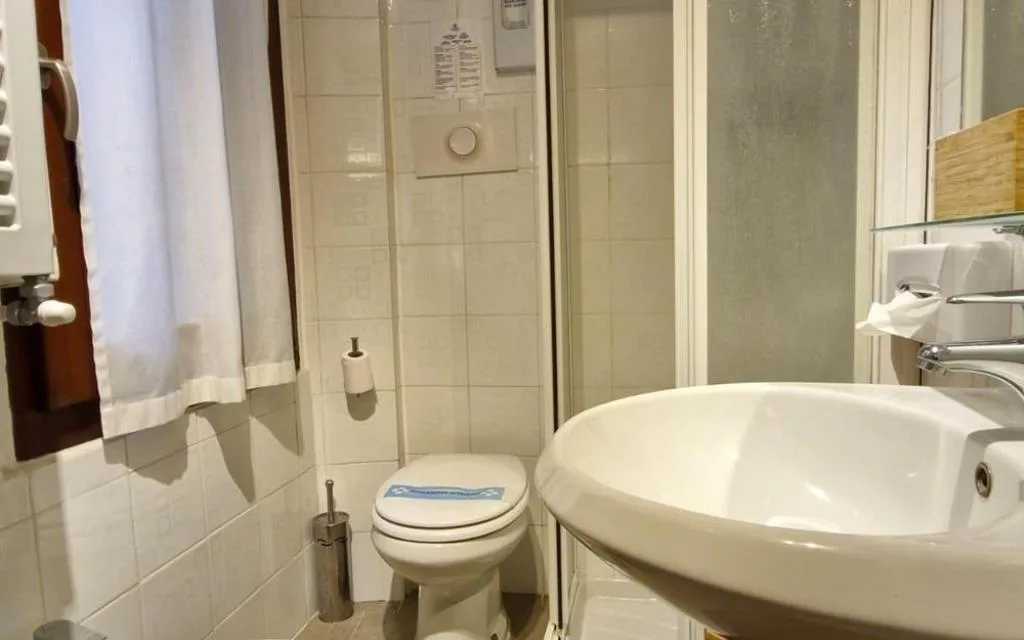 Bagno Camera Economy