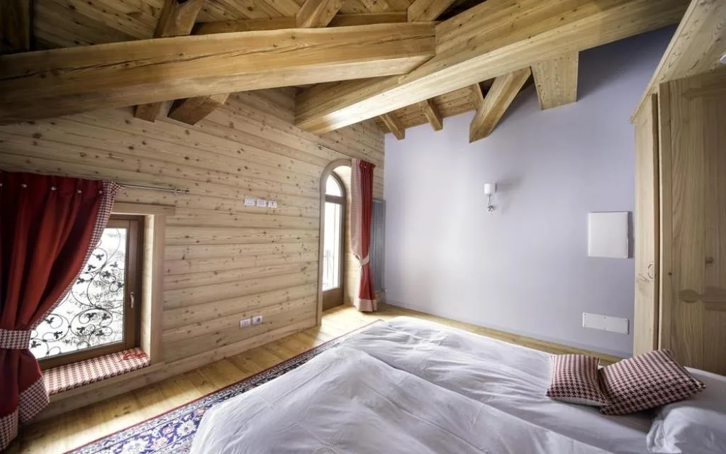 Camera Attic Doppia