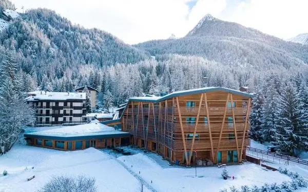 Hotel Au Charmant Petit Lac