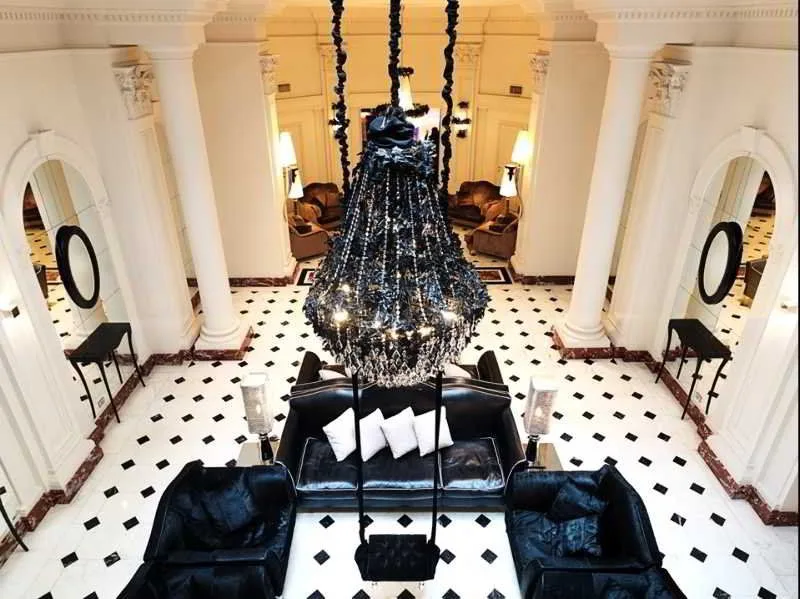 Hotel