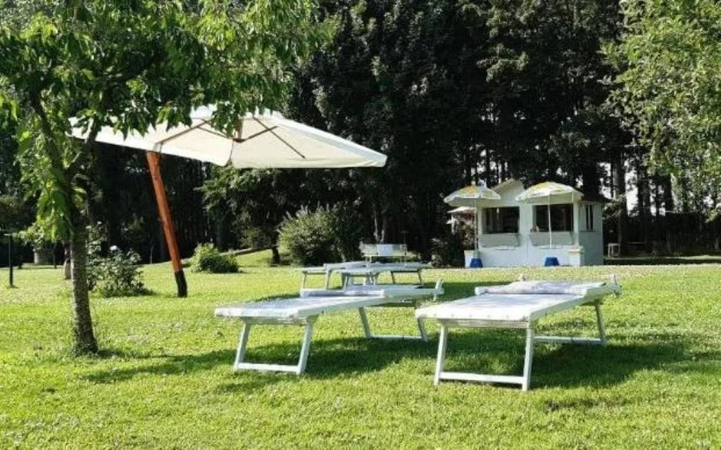 Poolbar