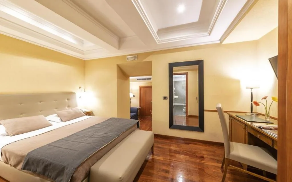 Camera Junior Suite