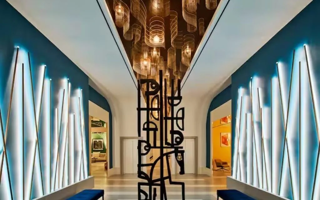 lobby