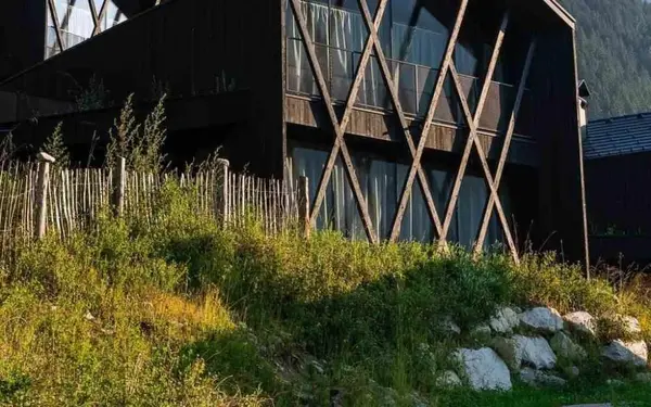 Hotel Amus Chalets Dolomites