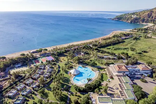 Hotel Sunbeach Village