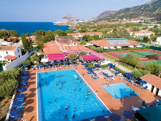 Cefalù Resort