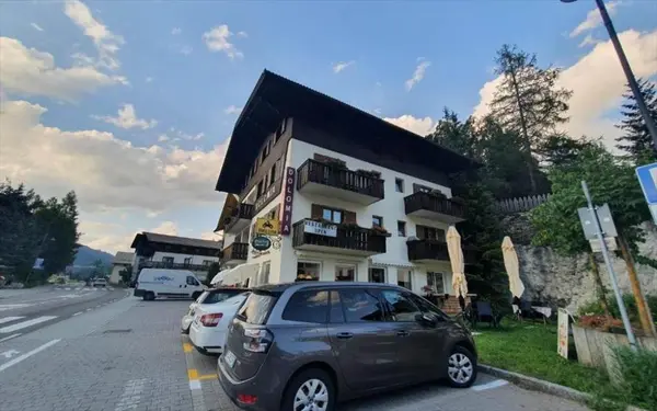 Albergo Dolomia