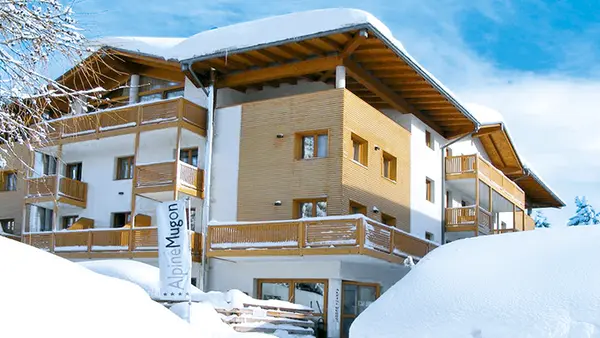 HOTEL ALPINE MUGON