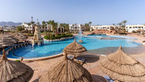 Faraana Reef Resort