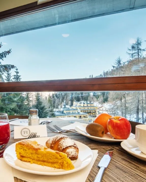 Colazione panoramica presso TH Pila