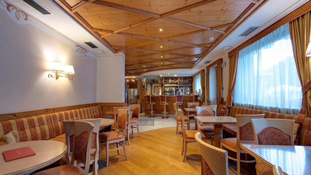 Beverly Alps Hotel & SPA