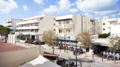 Hotel Rosales