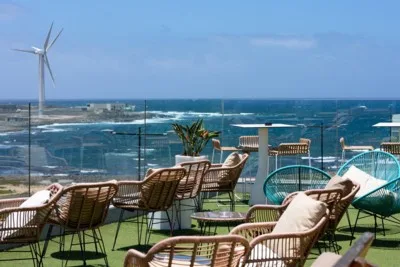 Livvo Bristol Sunset Beach
