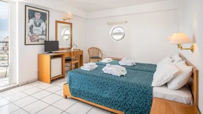 Hotel Heronissos