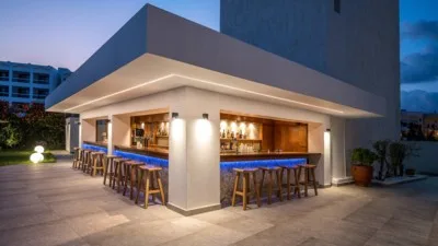 Hotel Heronissos
