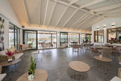 Mare Garden Hotel