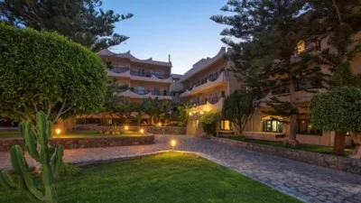 Themis Beach Hotel