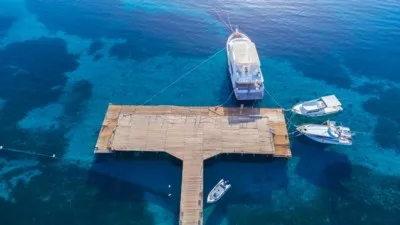 Amwaj Beach Club & Aqua Park