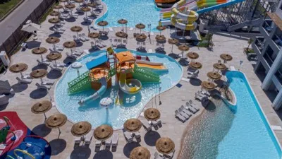 Amwaj Beach Club & Aqua Park
