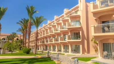 V beach Resort