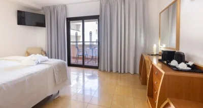 Hotel Invisa La Cala