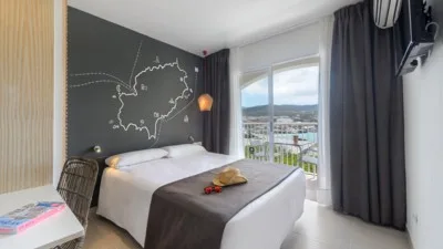 Hotel Vibra Cala Tarida