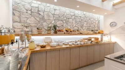 Spiros Hotel
