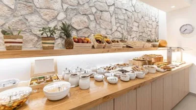 Spiros Hotel