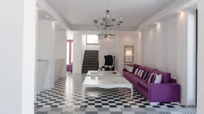 Mar n Mar Crown Hotel & Suites
