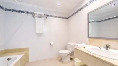 Hotel Globales Calan Blanes