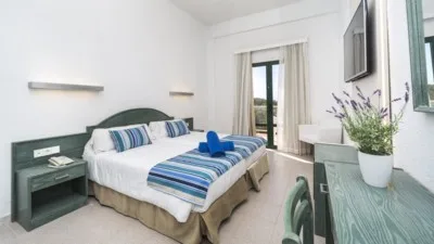 Hotel Globales Calan Blanes